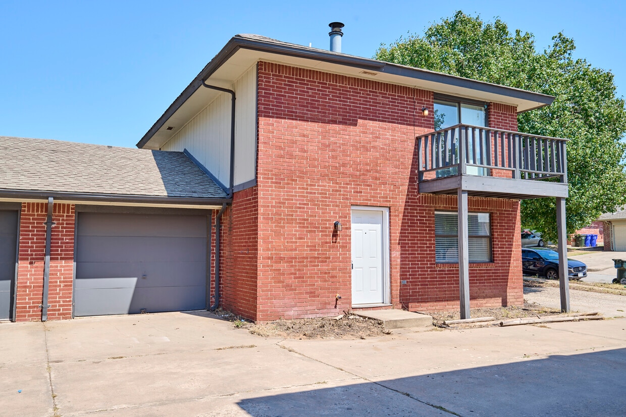 Photo - 200 Harvard Rd (Norman, OK)