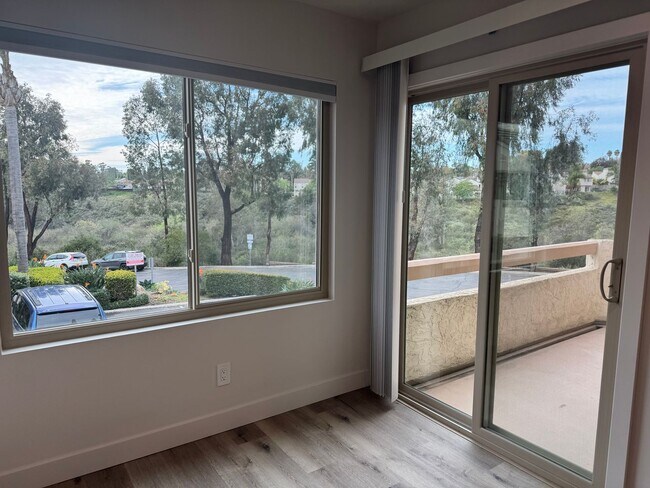 Foto del edificio - Welcome to this stunning Tierrasanta 1-bedroom, 1-bathroom