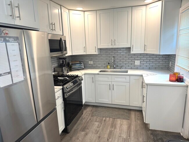 Foto del edificio - 805 Norfolk Ave