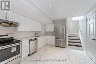 Building Photo - 174 Gardenbrooke Trail