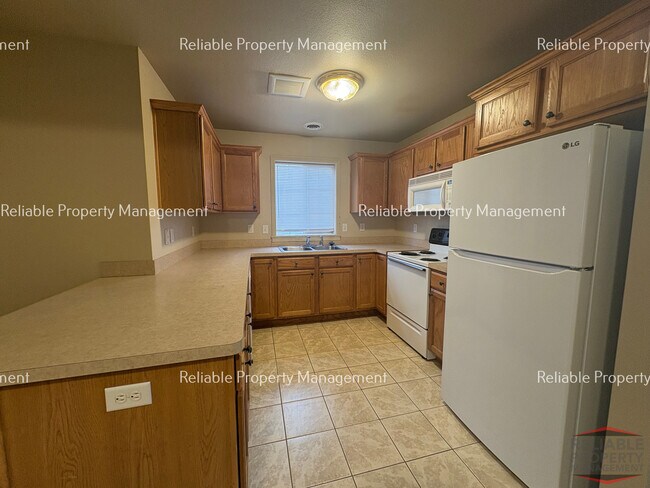 Foto del edificio - 196 Stockham Boulevard