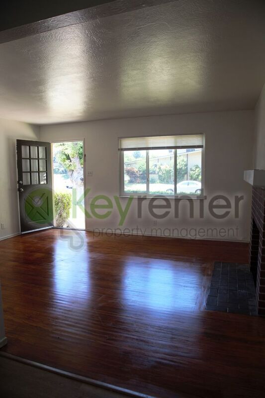 Building Photo - 5121 Da Rosa Dr