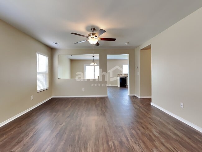 Building Photo - 8859 Arbor Glen Dr