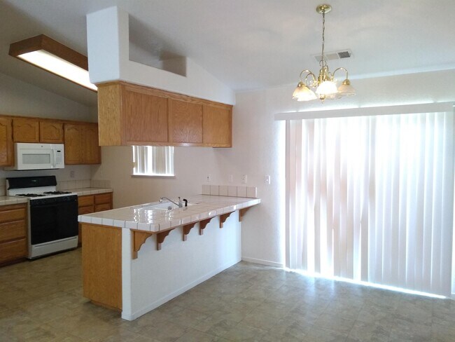 Foto del edificio - 1340 Van Ct