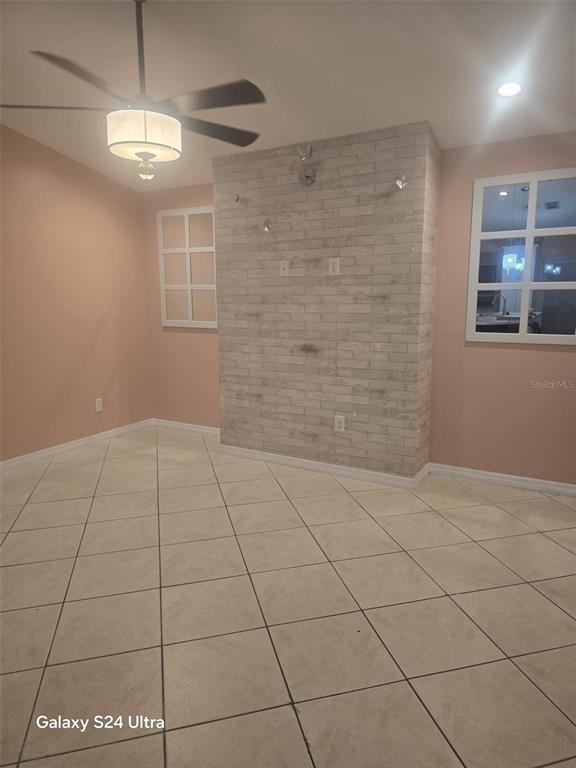 Foto del edificio - 2358 Harbor Town Dr