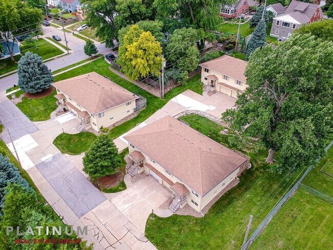 Building Photo - 5132 Poppleton Ave