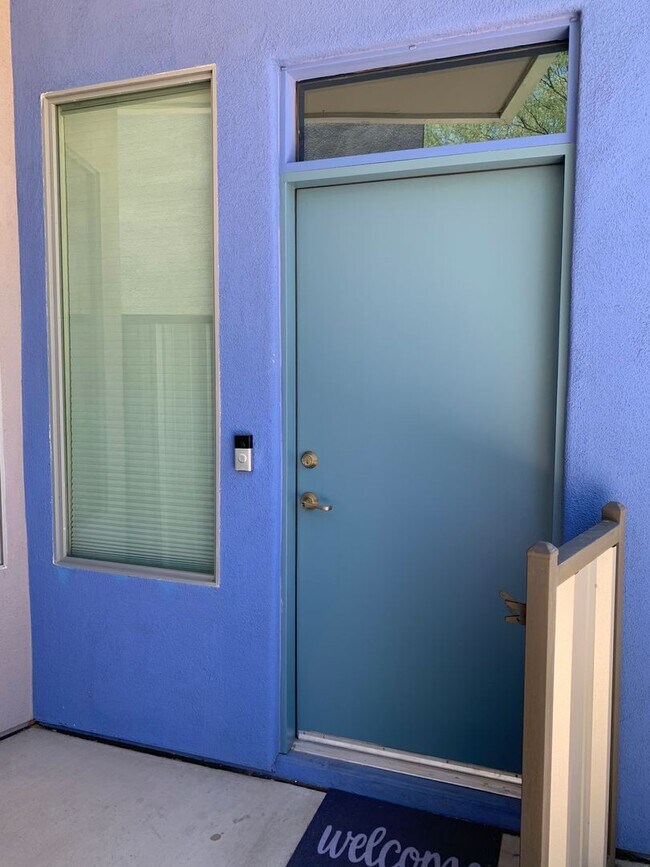 Foto del edificio - 2 bedroom 3 bath