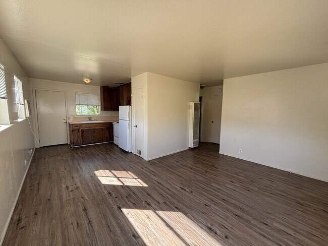 Foto del edificio - Tidy duplex in Diamond Springs close to shopping and Placerville!