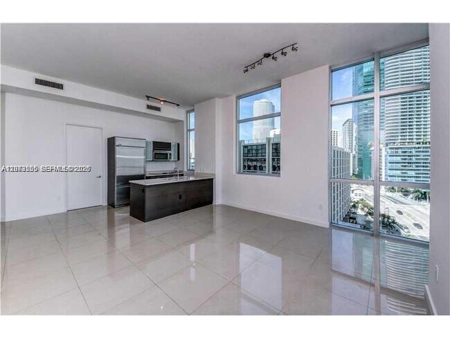 Foto del edificio - 500 Brickell Ave