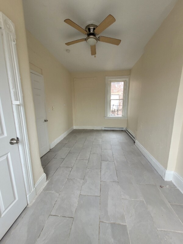 Building Photo - 2467 W McMicken Ave