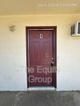 Building Photo - 352 S Blackstone St