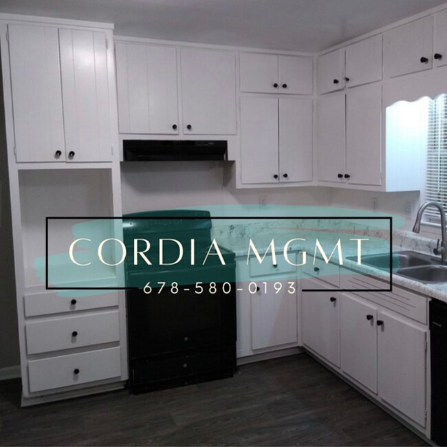 Building Photo - Delightful 3BR 2Bath Home with Fenced yard...