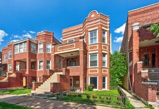 Building Photo - 4147 N McVicker Ave