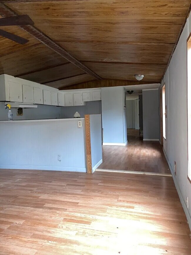 Foto del edificio - 2 Bedroom 1 Bathroom