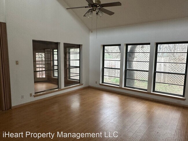Building Photo - 2 br, 2 bath House - 3442 Wellsprings