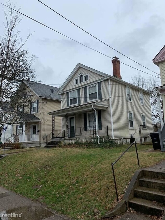 Primary Photo - 3 br, 1.5 bath House - 2899 Markbreit Ave