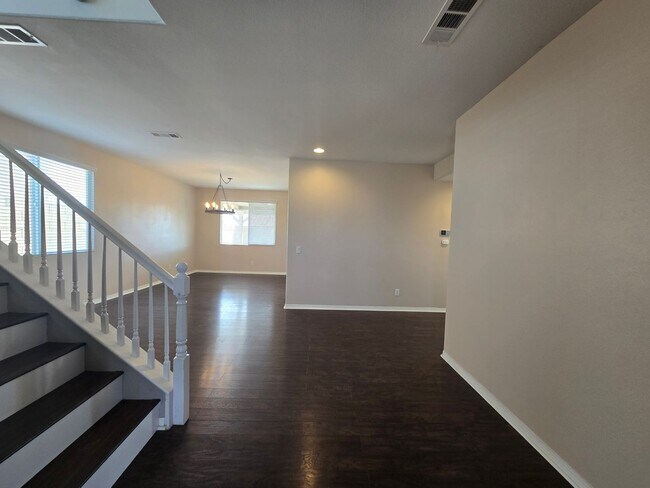 Foto del edificio - 2430 Newberry St