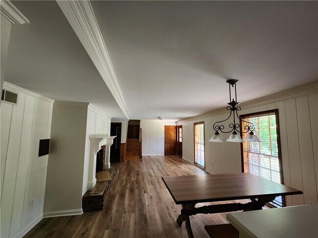 Building Photo - 3585 Abbotts Bridge Rd