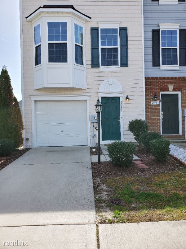 2 br, 3 bath Townhome 20186 Whitaker Way Townhome Rentals in