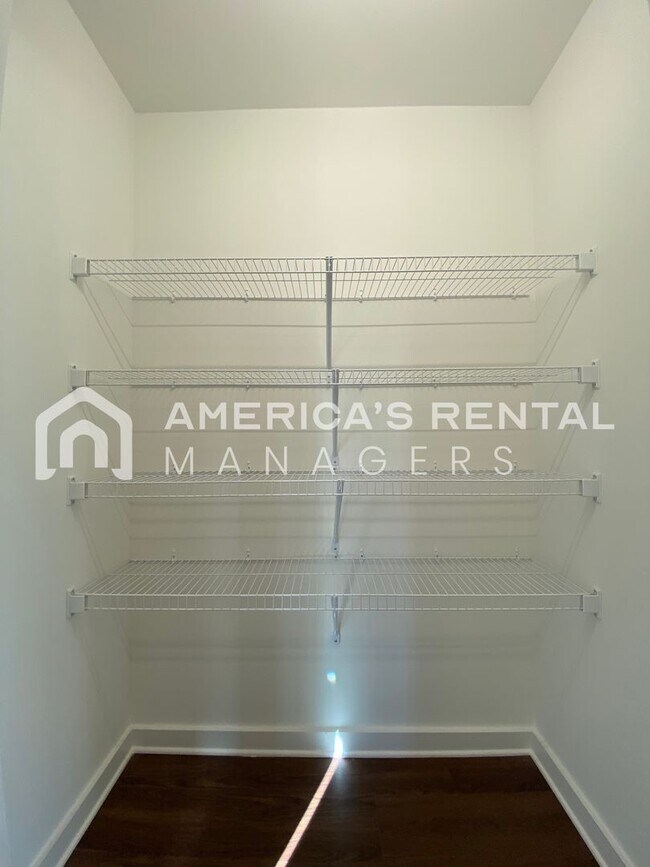 Foto del edificio - Home for Rent in Talladega, AL...Available to View with 48-hour notice!!!