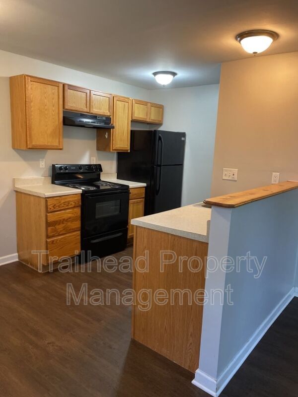 Foto del edificio - 8215 N Everton Ave