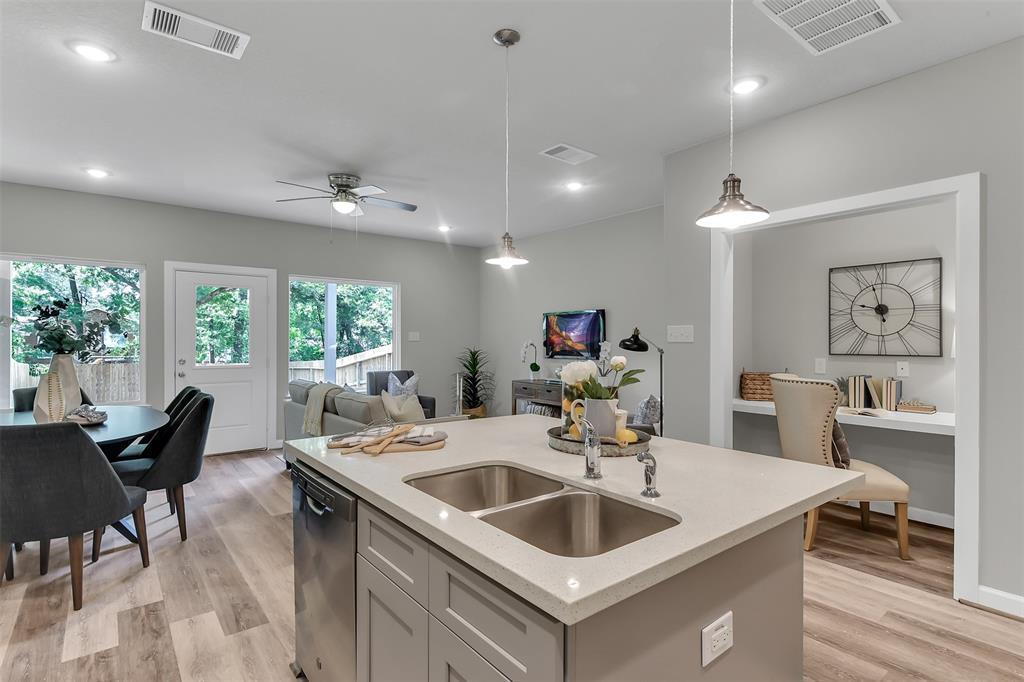 909 W Lewis St Unit A, Conroe, TX 77301 Condo for Rent in Conroe, TX