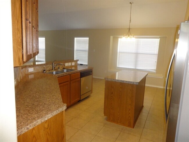 Foto del edificio - 21415 Branchport Dr