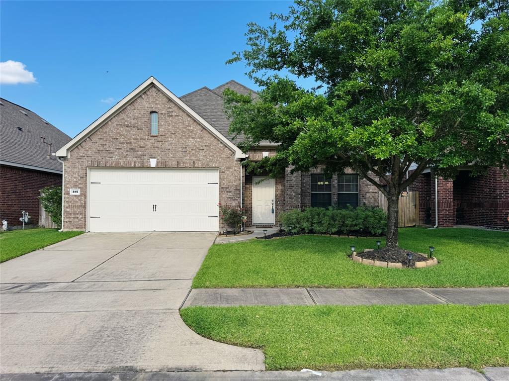 Foto principal - 815 E Tide Bay Cir