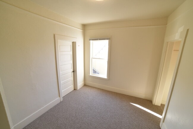 Building Photo - 312 Nevada Ave