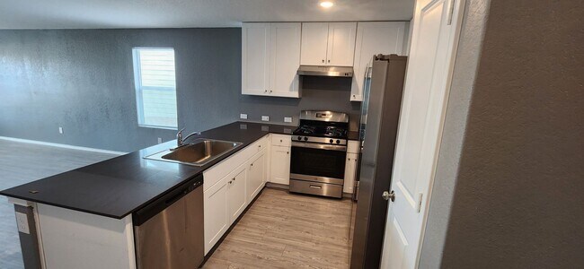 Foto del edificio - 4-bed, 2-bath gem in Hidden Trails- Bulverde TX- 4/2/2-6013 Companion Loop