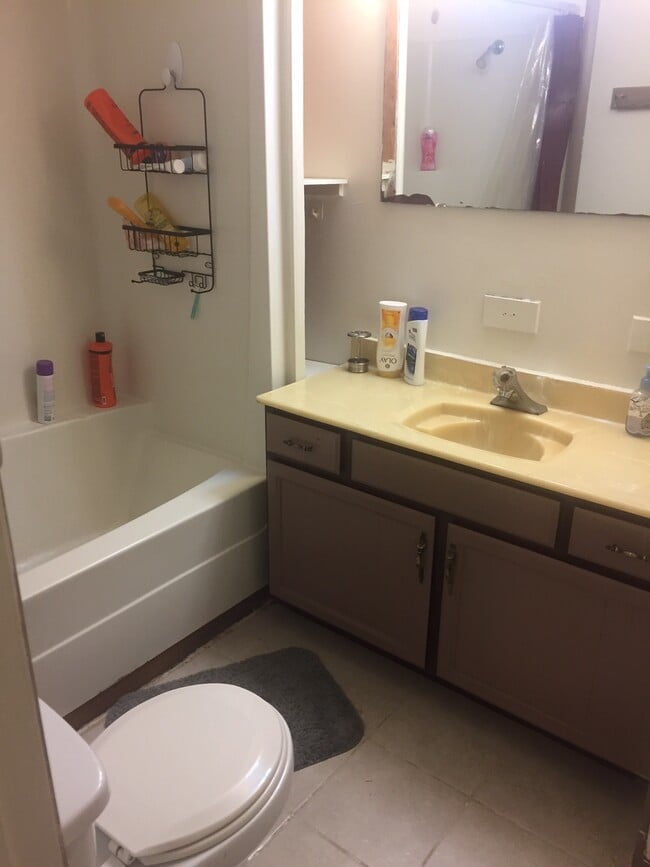 Building Photo - 6244 25th Ave NE