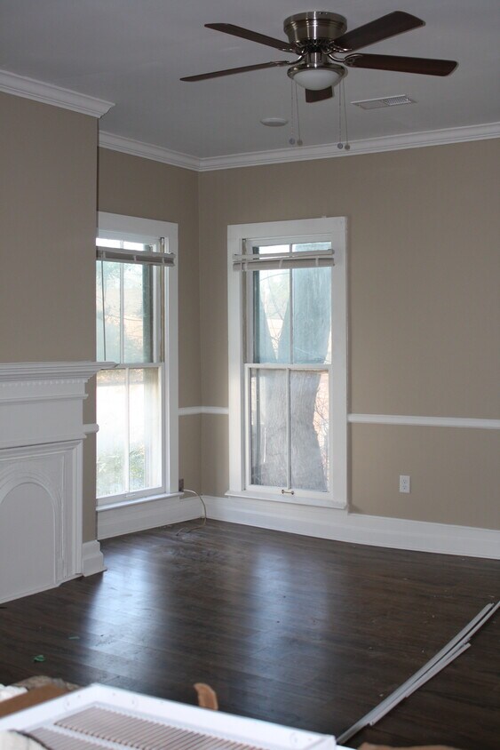 Primary Photo - 1214 State St