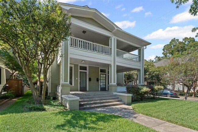 Foto del edificio - 301 S Edgefield Ave