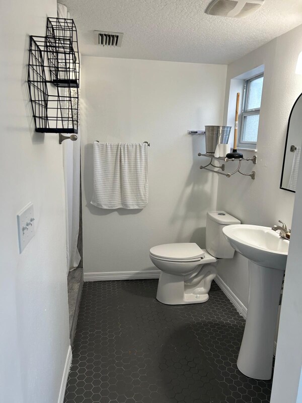 Primary Photo - 1709 Furey Dr