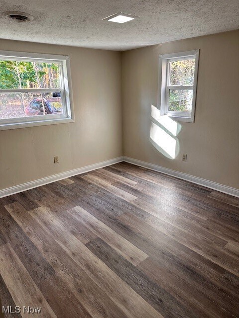 Foto del edificio - 3499 Dennis Ct