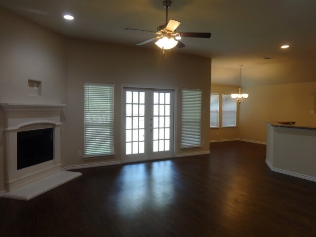 Building Photo - 2210 Cancun Drive