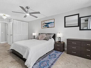 Foto del edificio - 4511 S Ocean Blvd