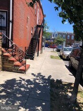 Building Photo - 8 S Highland Ave