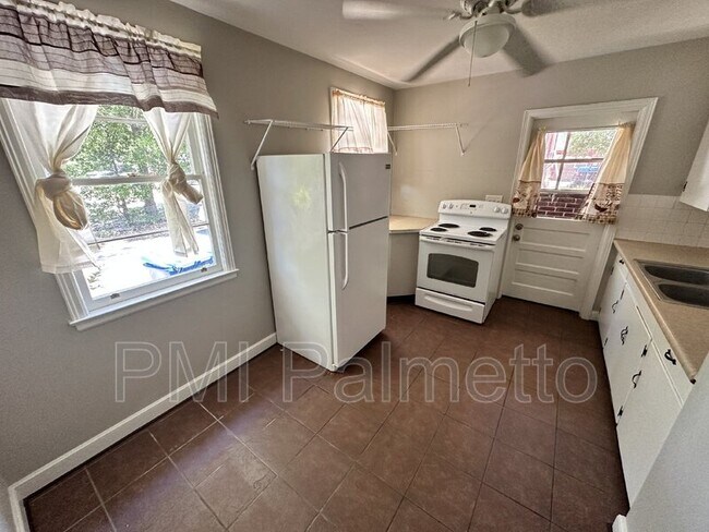 Foto del edificio - 1719 Burnham St