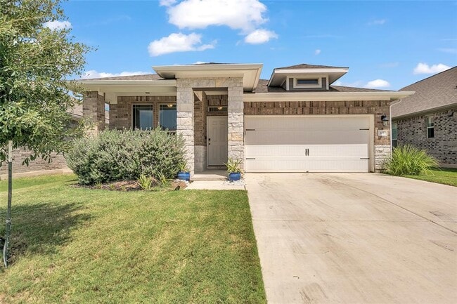 Building Photo - 105 Peruvian Ln