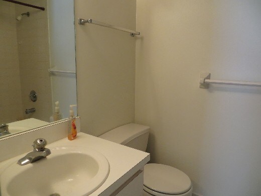 Foto del edificio - 160 Cypress Ln