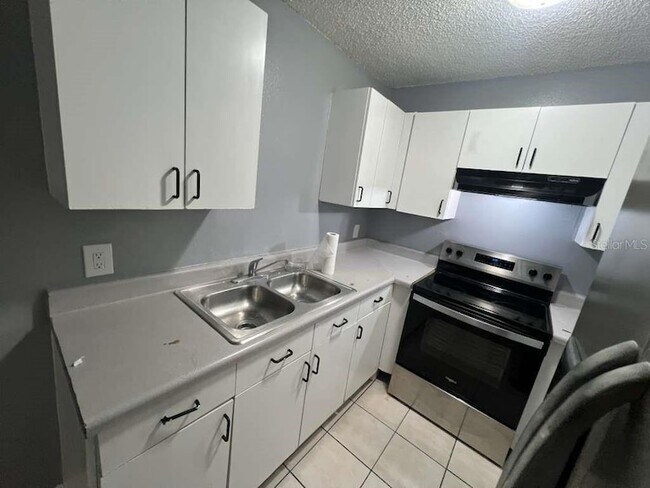 Foto del edificio - 8301 N Alaska St