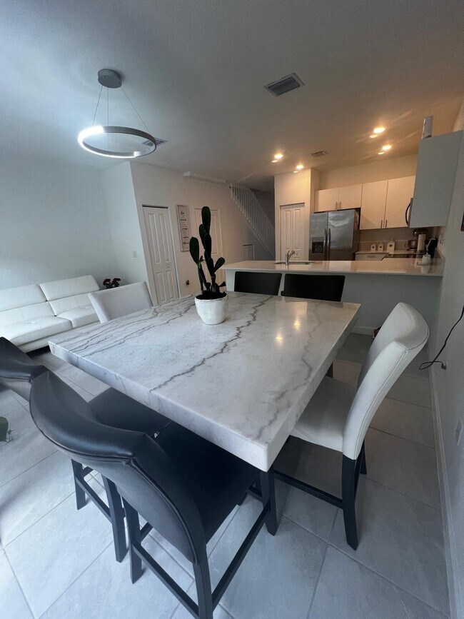 Foto del edificio - 28618 SW 133rd Ct