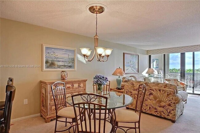 Building Photo - 9940 S Ocean Dr