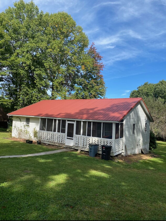 Foto principal - 1939 Reese Harmon Ridge Rd