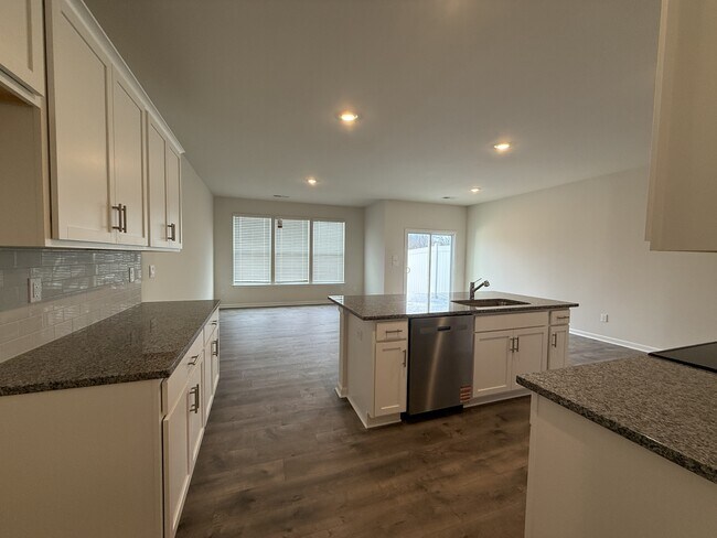 Foto del edificio - 1475 Amberview Ln