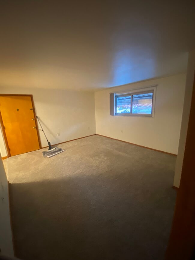 Building Photo - 621 Koogler St