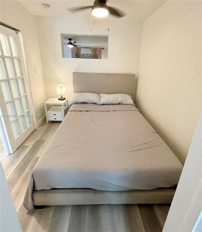 Foto del edificio - 901 Meridian Ave