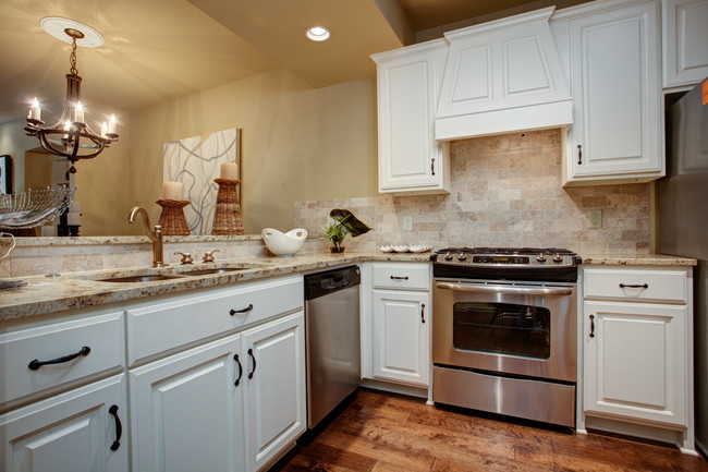 Building Photo - Chenal Woods