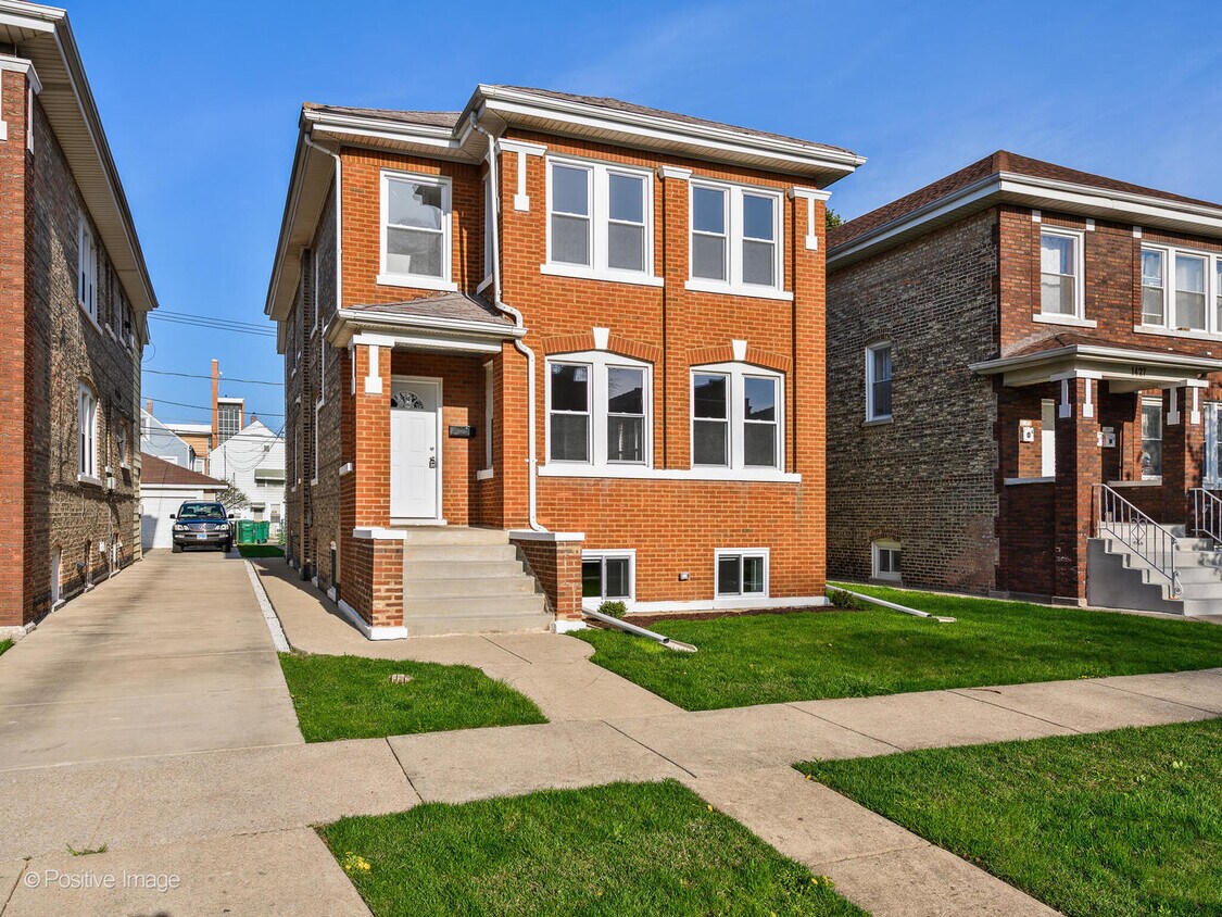 Primary Photo - 1425 Grove Ave